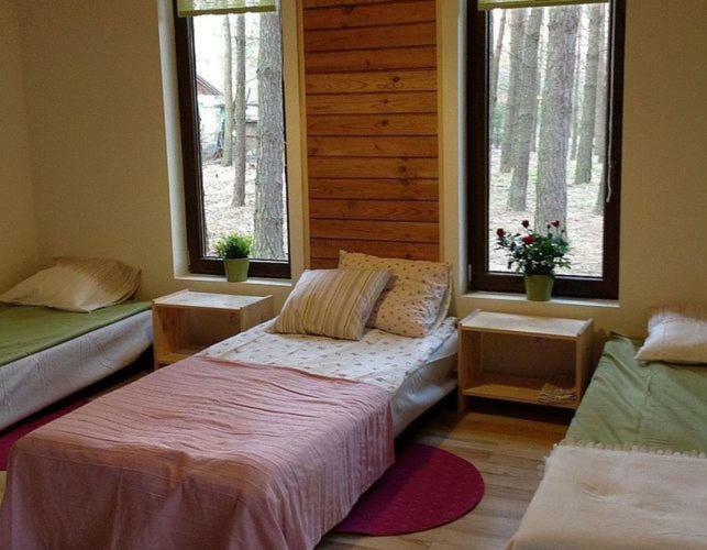 Przystanek Zofiowka Hotel Tuszyn Ngoại thất bức ảnh